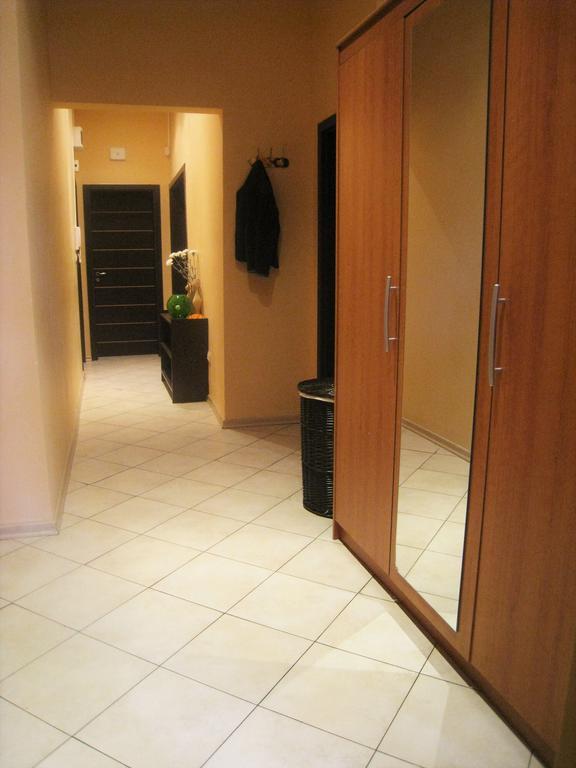Elegance On A Budget - Rooms For Rent In Sofia Center Dış mekan fotoğraf