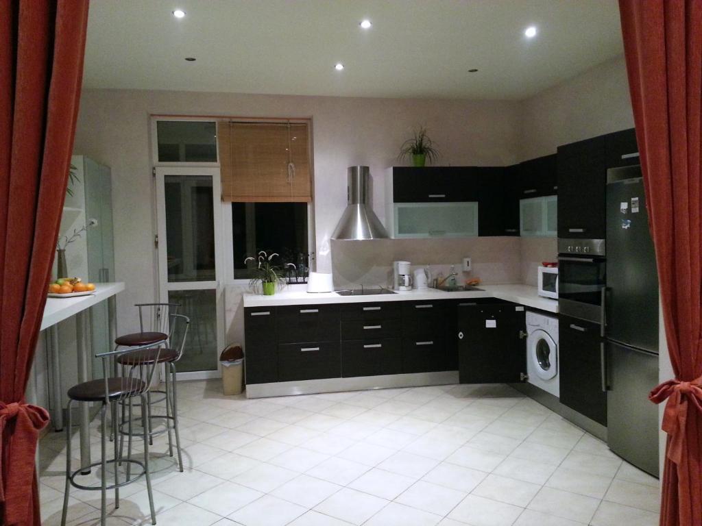 Elegance On A Budget - Rooms For Rent In Sofia Center Dış mekan fotoğraf
